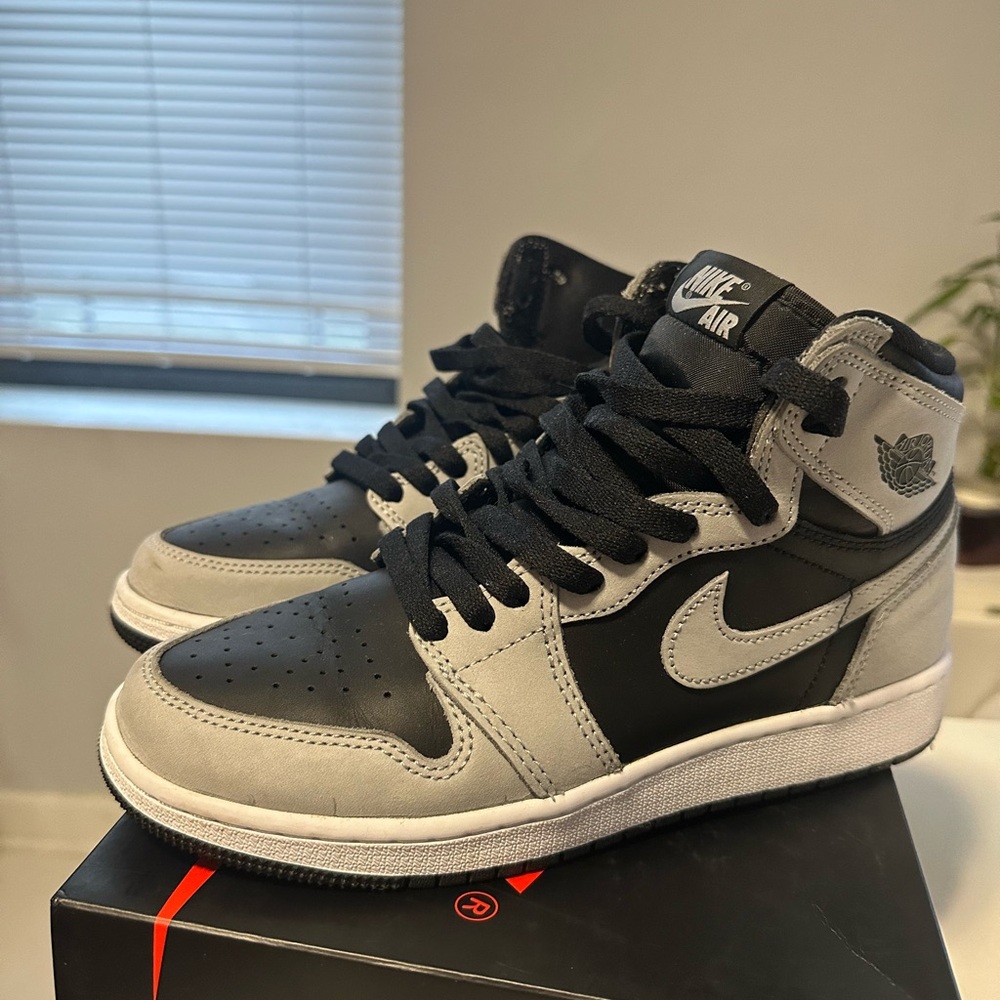 Nike Air Men's Black and Gray Sneakers